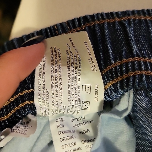 NWT: Gloria Vanderbilt Casuals Elastic Waist Jeans - Picture 8 of 10